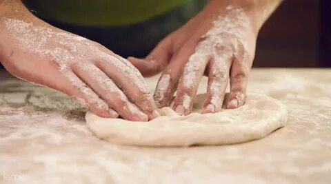 How Do You Make Pizza Dough at Home